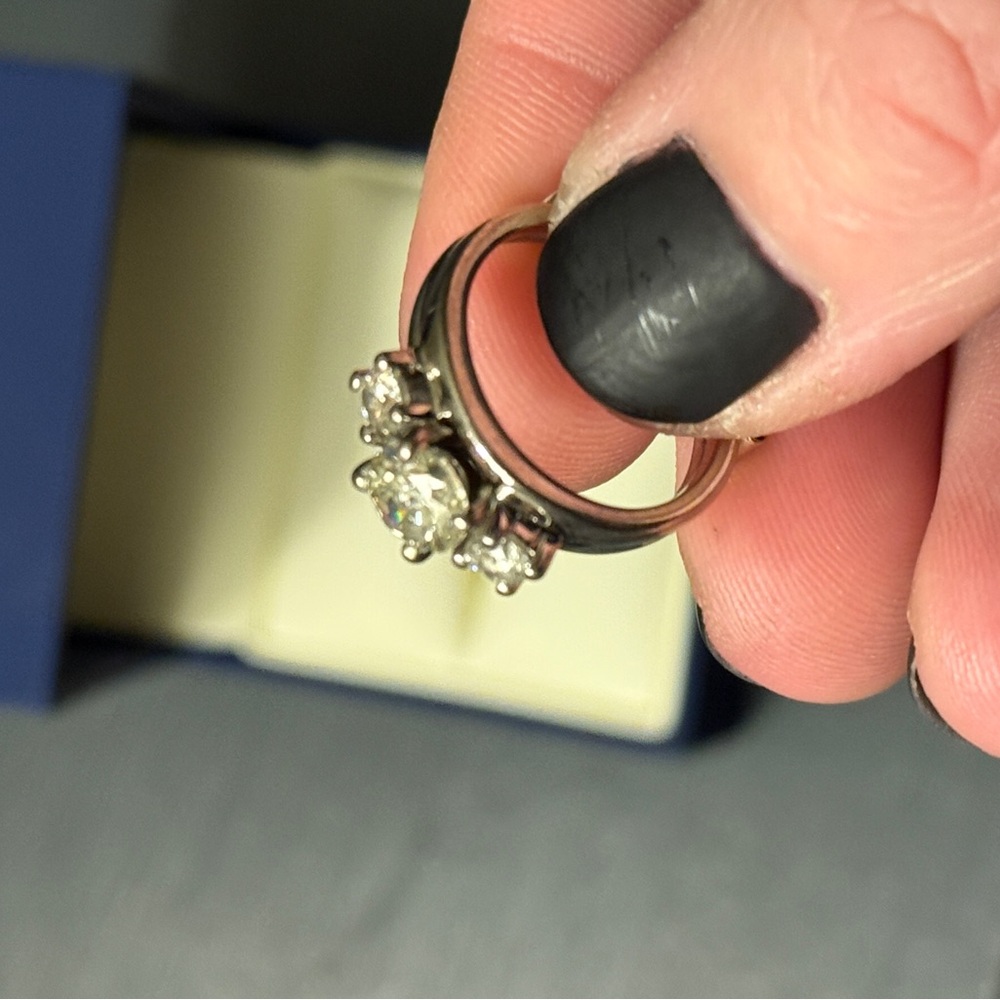 Diamond Wedding Set
14k White Gold• Princess Cut• 3 stone - Picture 12 of 15